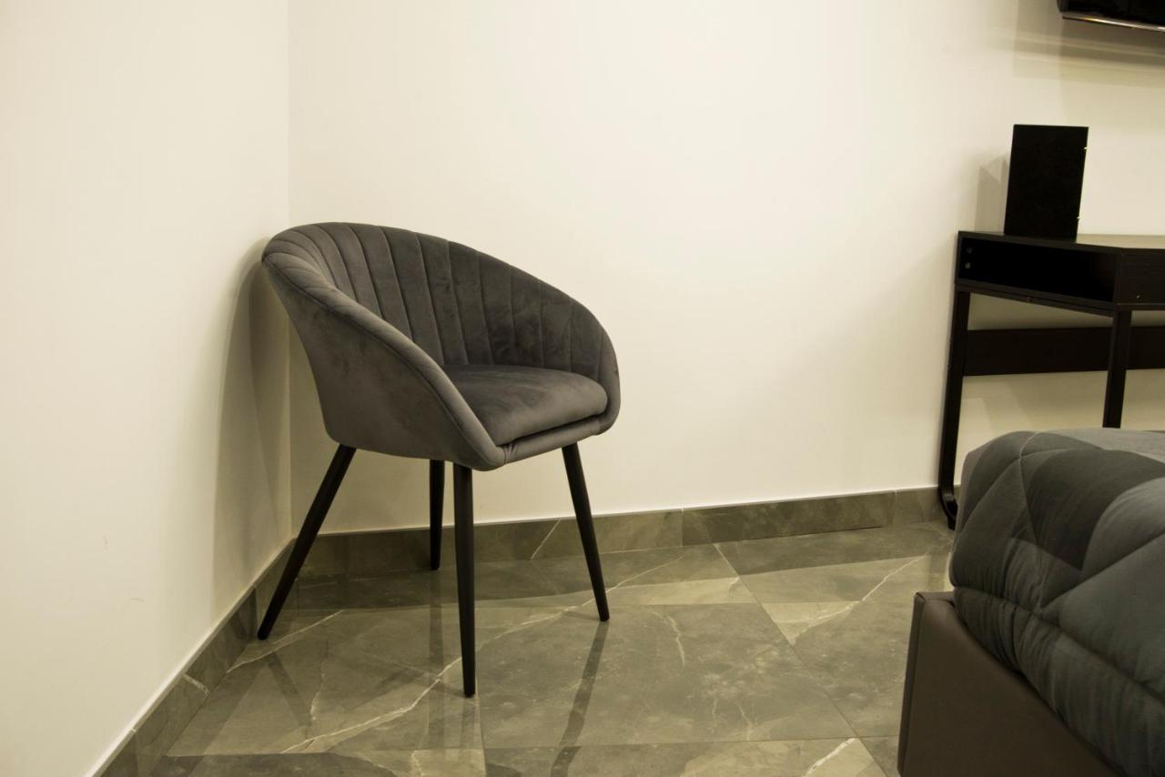 Suite Napoli Sotterranea Con Vasca Idromassaggio Экстерьер фото